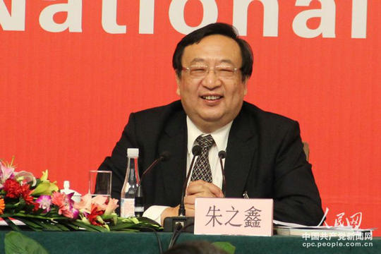 國家發展和改革委員會副主任朱之鑫回答記者提問。人民網  張啟川 攝