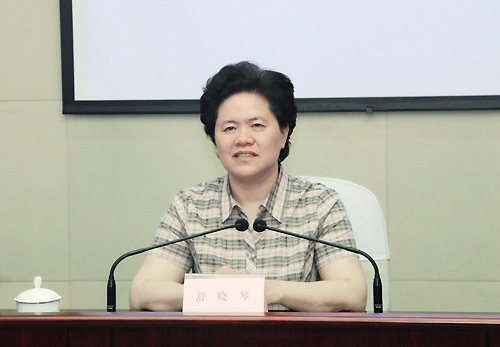 6月28日，舒晓琴主持召开国家投诉受理办公室举行放开投诉受理内容动员会。