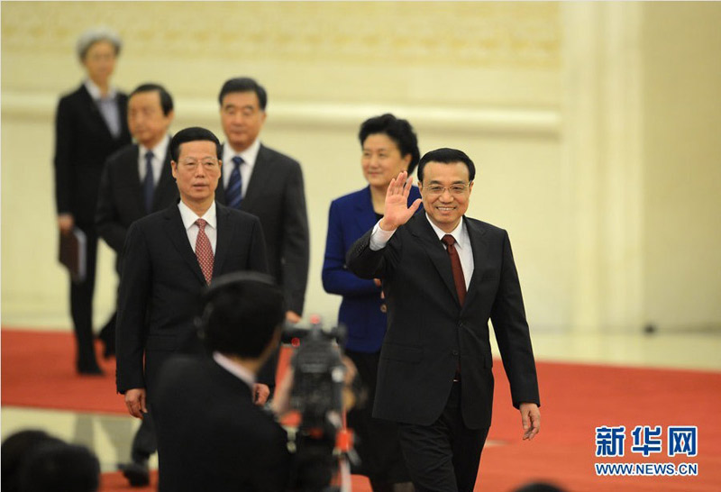 3月17日，國務院總理李克強和副總理張高麗、劉延東、汪洋、馬凱在北京人民大會堂與中外記者見面，並回答記者提問。新華社記者王鵬攝