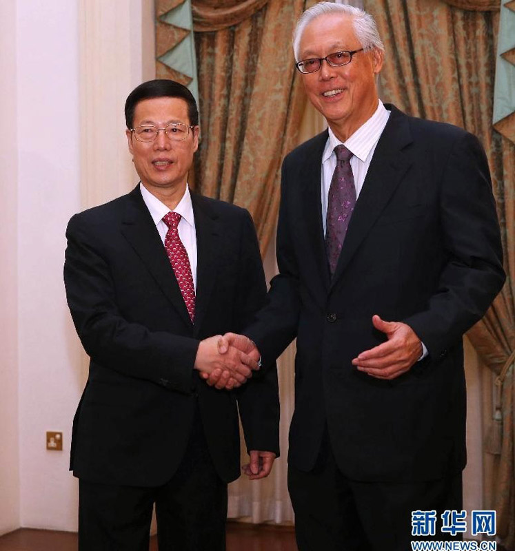 10月22日，中國國務院副總理張高麗在新加坡會見新加坡榮譽國務資政吳作棟。 新華社記者劉衛兵攝