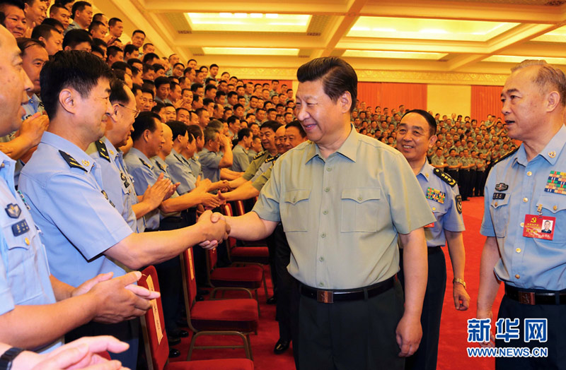 6月17日，中共中央總書記、國家主席、中央軍委主席習近平在北京接見空軍第十二次黨代會代表。 新華社記者 李剛 攝