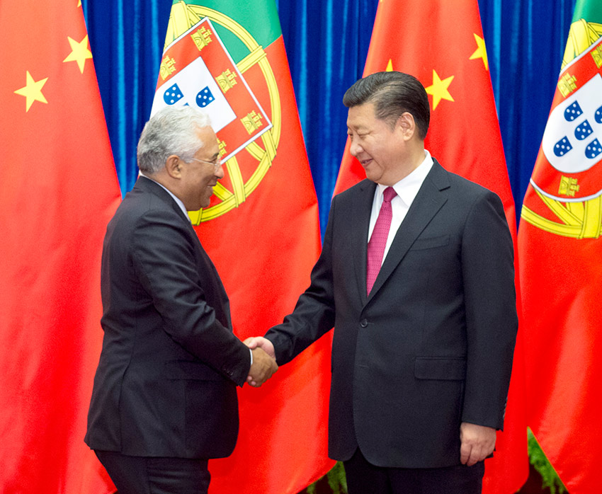 10月8日，國家主席習近平在北京人民大會堂會見葡萄牙總理科斯塔。　　新華社記者 王曄 攝