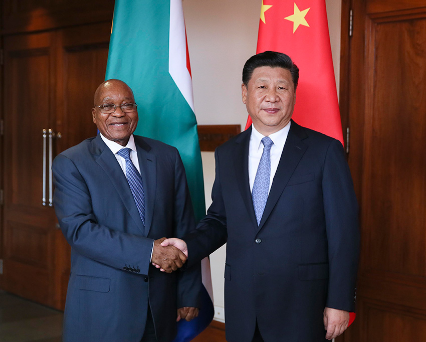 10月15日，國家主席習近平在印度果阿會見南非總統祖馬。新華社記者蘭紅光攝