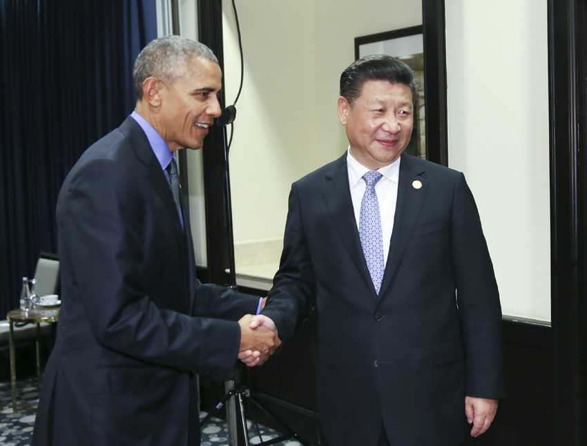 11月19日，國家主席習近平在利馬會見美國總統奧巴馬。 新華社記者蘭紅光 攝