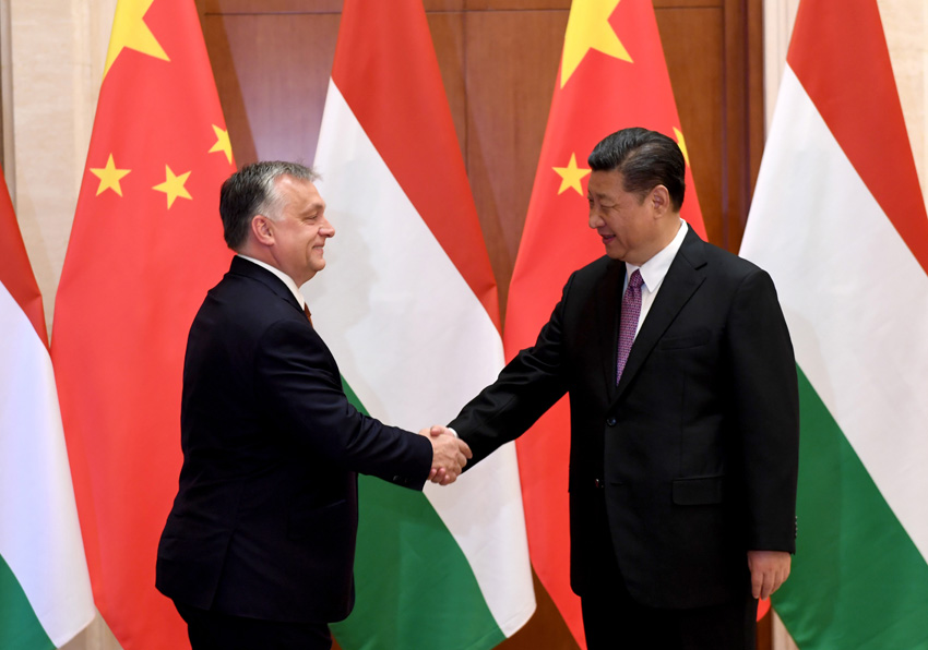 5月13日，國家主席習近平在北京釣魚台國賓館會見匈牙利總理歐爾班。新華社記者 饒愛民 攝