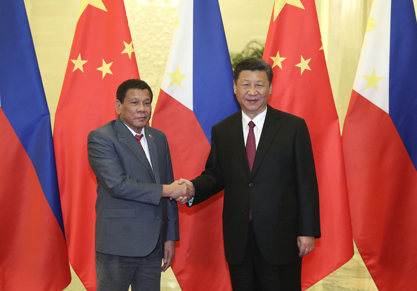 5月15日，國家主席習近平在北京人民大會堂會見來華出席“一帶一路”國際合作高峰論壇的菲律賓總統杜特爾特。 新華社記者 龐興雷 攝
