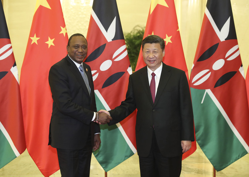 5月15日，國家主席習近平在北京人民大會堂會見來華出席“一帶一路”國際合作高峰論壇的肯尼亞總統肯雅塔。 新華社記者 龐興雷 攝