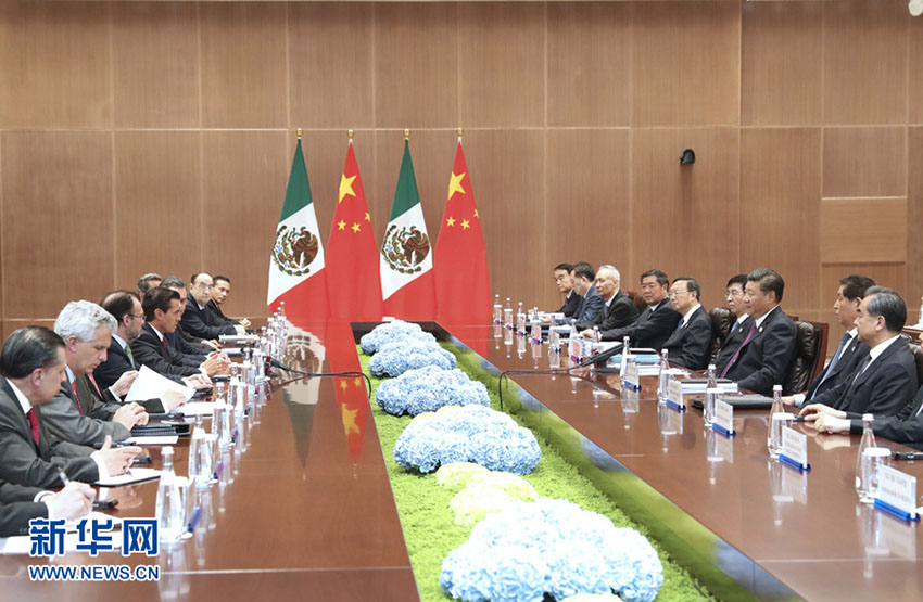 9月4日，国家主席习近平在厦门会见来华出席新兴市场国家与发展中国家对话会的墨西哥总统培尼亚。 新华社记者 马占成 摄