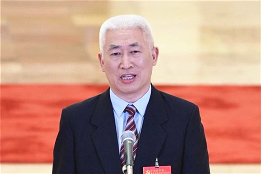 徐俊代表接受採訪