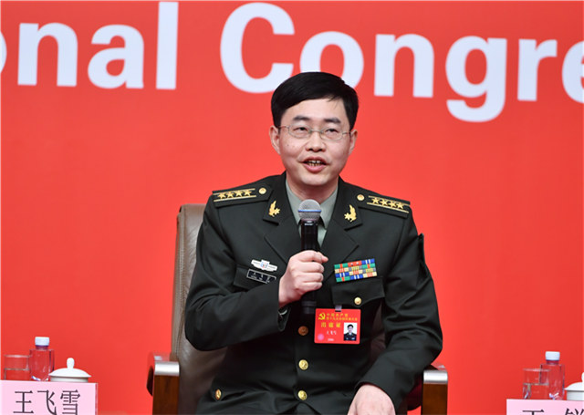 國防科技大學電子科學學院教授王飛雪