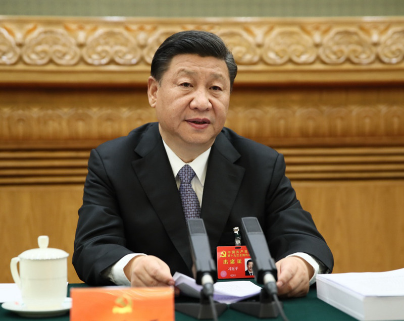 10月23日，中國共產黨第十九次全國代表大會主席團在北京人民大會堂舉行第四次會議。習近平同志主持會議。新華社記者 蘭紅光 攝