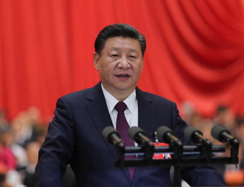 10月18日，中國共產黨第十九次全國代表大會在北京人民大會堂開幕。習近平代表第十八屆中央委員會向大會作報告。新華社記者 鞠鵬 攝