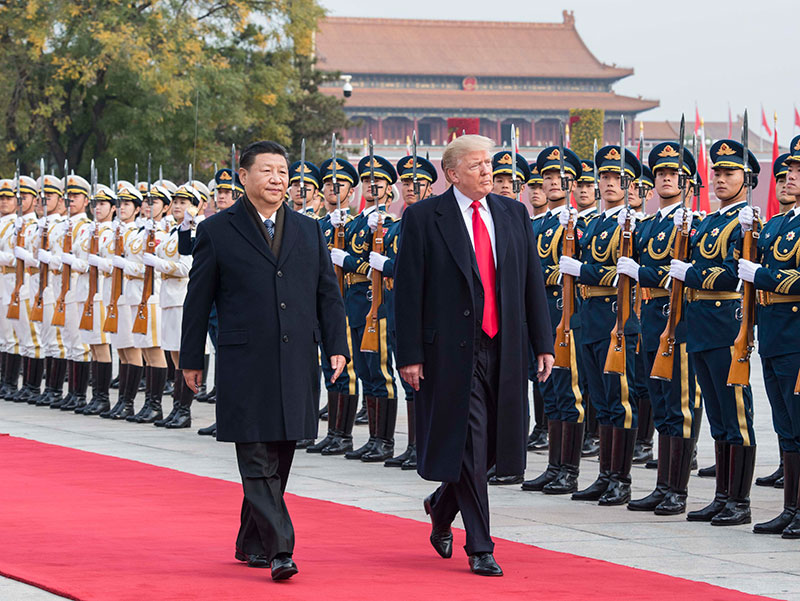 11月9日，國家主席習近平在北京人民大會堂東門外廣場舉行歡迎儀式，歡迎美利堅合眾國總統唐納德·特朗普對中國進行國事訪問。 新華社記者李濤 攝