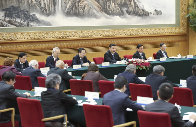 11月30日，國家主席習近平在北京人民大會堂會見來華出席“2017從都國際論壇”的世界領袖聯盟成員。新華社記者 姚大偉 攝