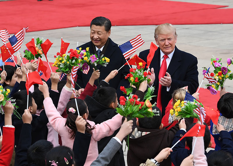 11月9日，國家主席習近平在北京人民大會堂東門外廣場舉行歡迎儀式，歡迎美利堅合眾國總統唐納德·特朗普對中國進行國事訪問。 新華社記者饒愛民 攝