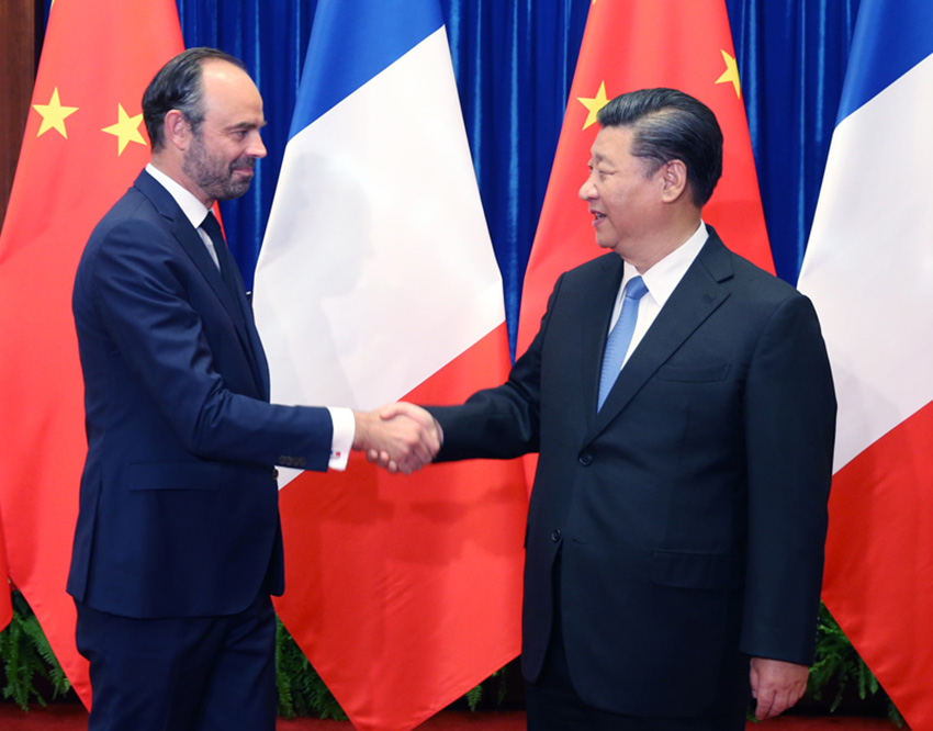 6月25日，國家主席習近平在北京人民大會堂會見法國總理菲利普。 新華社記者 姚大偉 攝