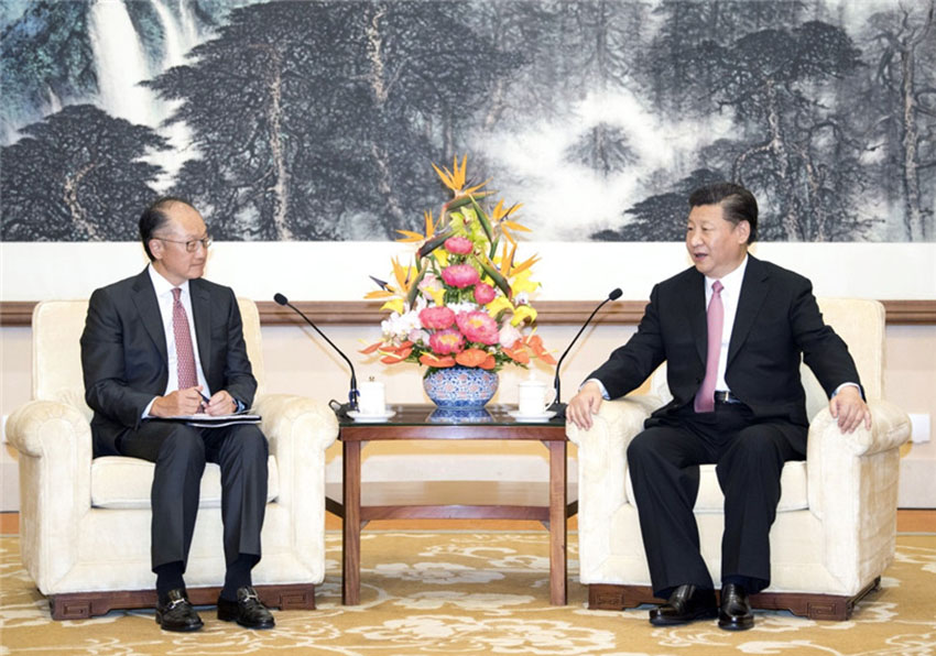 7月16日，國家主席習近平在北京釣魚台國賓館會見世界銀行行長金墉。 新華社記者李學仁攝