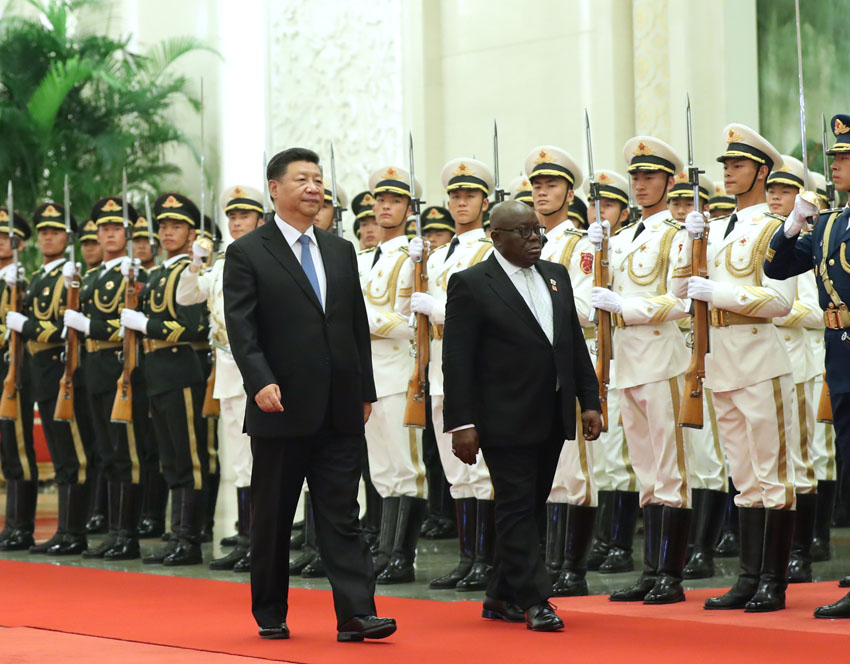 9月1日，国家主席习近平在北京人民大会堂同加纳总统阿库福-阿多举行会谈。这是会谈前，习近平在人民大会堂北大厅为阿库福-阿多举行欢迎仪式。新华社记者 刘卫兵 摄
