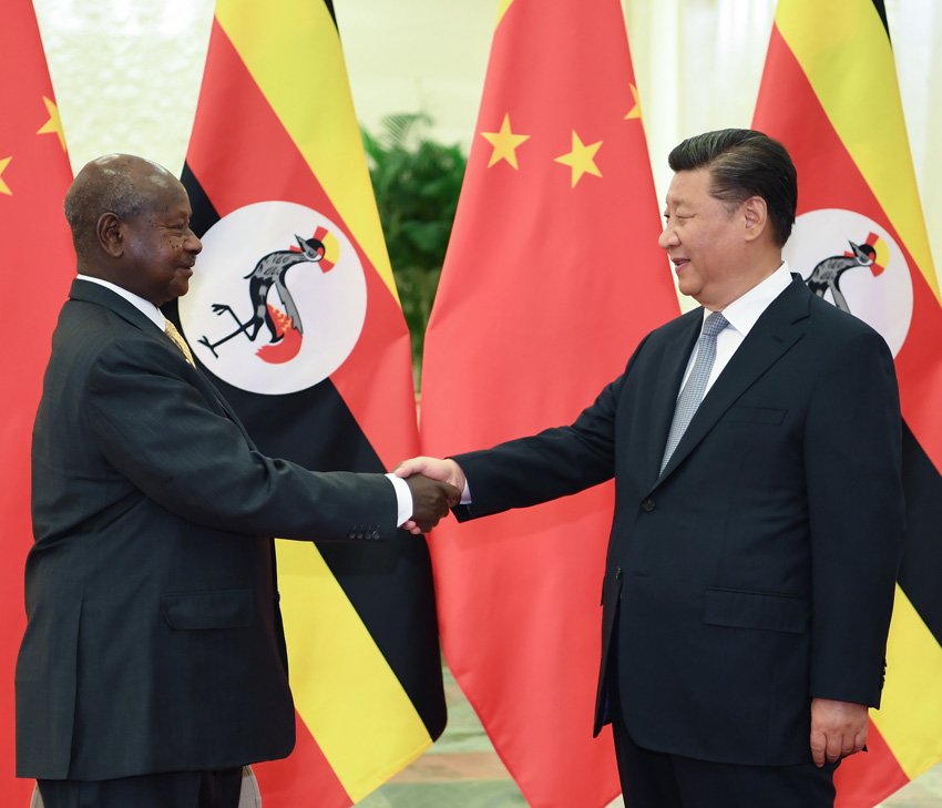 9月6日，国家主席习近平在北京人民大会堂会见乌干达总统穆塞韦尼。新华社记者 燕雁 摄