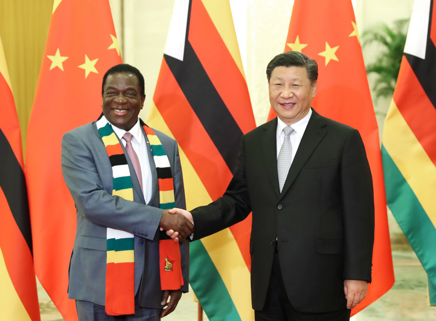 9月5日，国家主席习近平在北京人民大会堂会见津巴布韦总统姆南加古瓦。新华社记者 黄敬文 摄