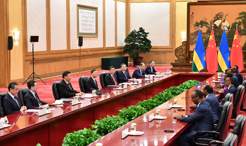 9月4日，国家主席习近平在北京人民大会堂会见卢旺达总统卡加梅。新华社记者 殷博古 摄
