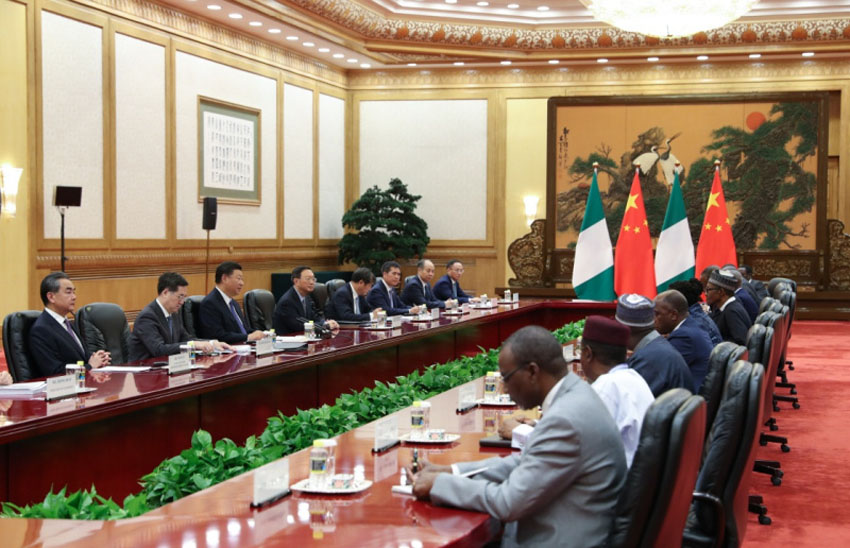 9月5日，国家主席习近平在北京人民大会堂会见尼日利亚总统布哈里。新华社记者 丁林 摄