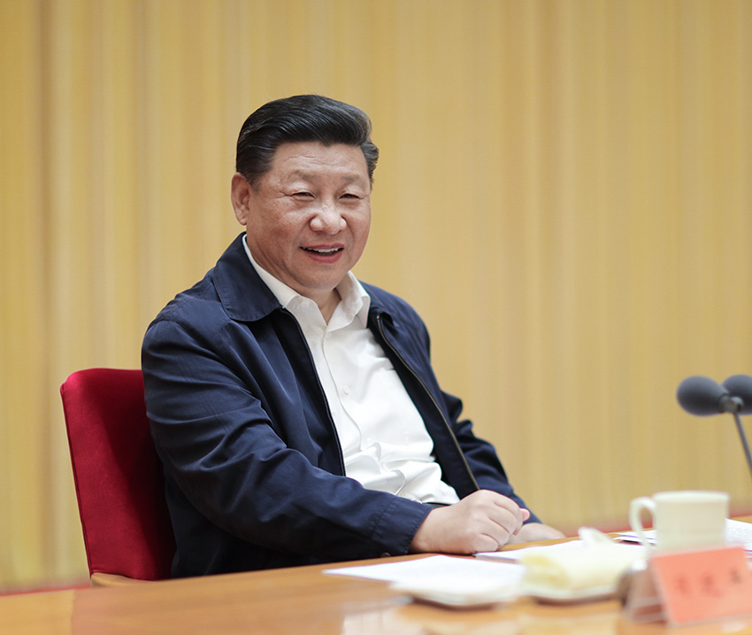2018年8月21日至22日，全國宣傳思想工作會議在北京召開。中共中央總書記、國家主席、中央軍委主席習近平出席會議並發表重要講話。 新華社記者 鞠鵬 攝
