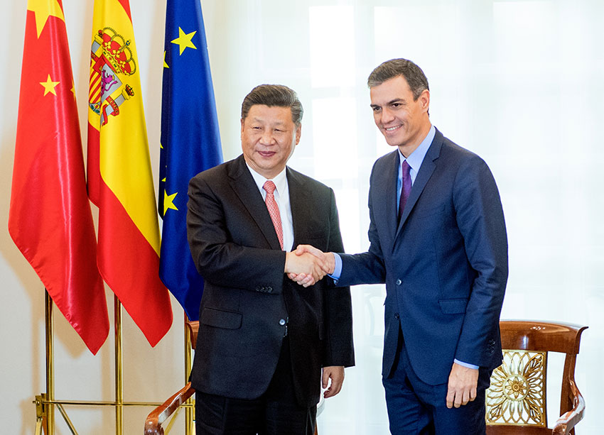 當地時間11月28日，國家主席習近平在馬德裡同西班牙首相桑切斯會談。 新華社記者 李學仁 攝