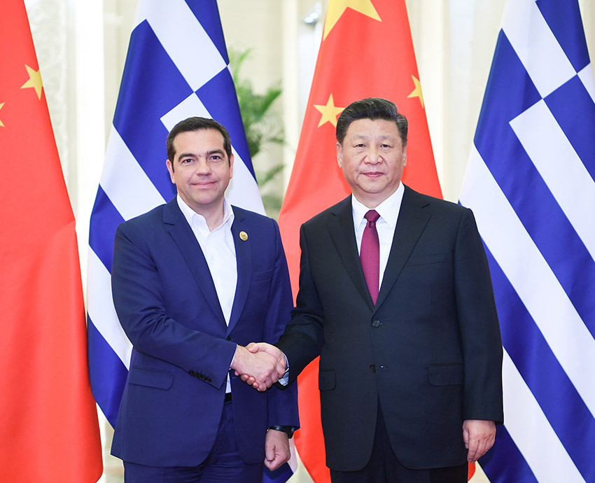 4月26日，國家主席習近平在北京人民大會堂會見希臘總理齊普拉斯。新華社記者 張領 攝