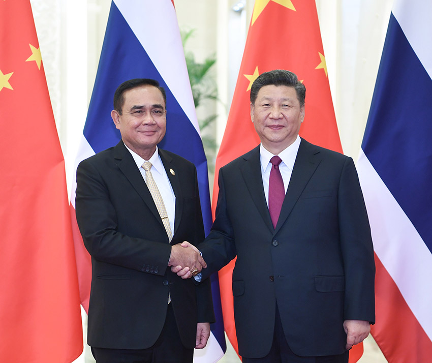 4月26日，國家主席習近平在北京人民大會堂會見泰國總理巴育。 新華社記者張領攝