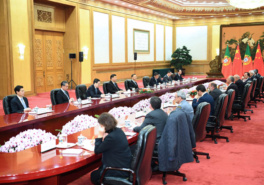 4月29日，國家主席習近平在北京人民大會堂同葡萄牙總統德索薩舉行會談。 新華社記者 翟健嵐 攝