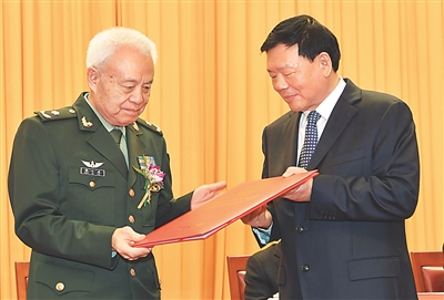 江苏省全省科学技术奖励大会隆重举行娄勤俭出席吴政隆讲话