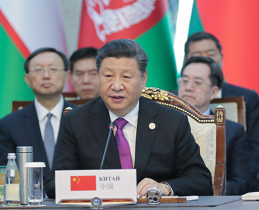 6月14日，國家主席習近平在吉爾吉斯斯坦首都比什凱克出席上海合作組織成員國元首理事會第十九次會議並發表重要講話。 新華社記者 姚大偉 攝