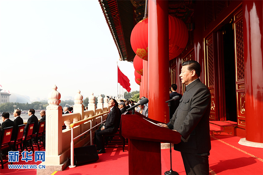 10月1日上午，慶祝中華人民共和國成立70周年大會在北京天安門廣場隆重舉行。中共中央總書記、國家主席、中央軍委主席習近平發表重要講話。 新華社記者 蘭紅光 攝