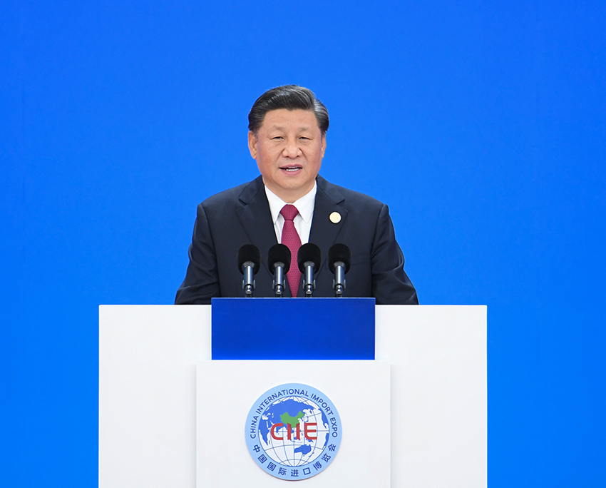 11月5日，第二屆中國國際進口博覽會在上海國家會展中心開幕。國家主席習近平出席開幕式並發表題為《開放合作 命運與共》的主旨演講。 新華社記者 申宏 攝