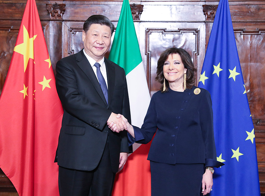 3月22日，國家主席習近平在羅馬會見意大利參議長卡塞拉蒂。 新華社記者 姚大偉 攝