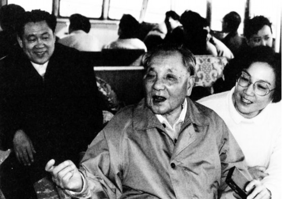1992年初邓小平视察南方