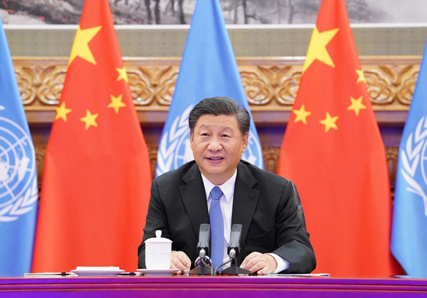 9月23日晚，国家主席习近平在北京以视频方式会见联合国秘书长古特雷斯。新华社记者 饶爱民 摄