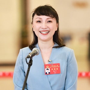                                                        楊宇                                                                                                                    中共一大紀念館宣傳教育部主任                                                                                                                                                                    