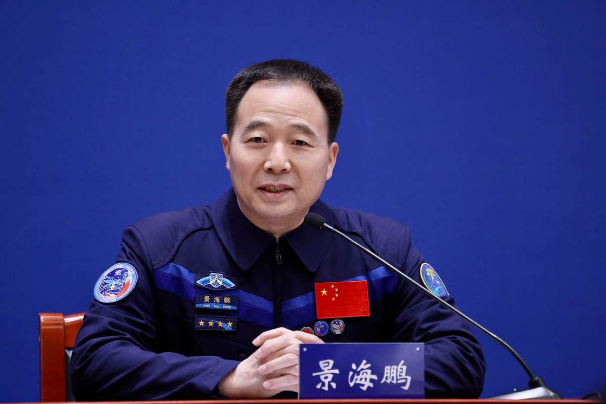 2024年1月19日，神舟十六號航天員景海鵬回答記者提問。 中國日報記者 朱興鑫 攝 