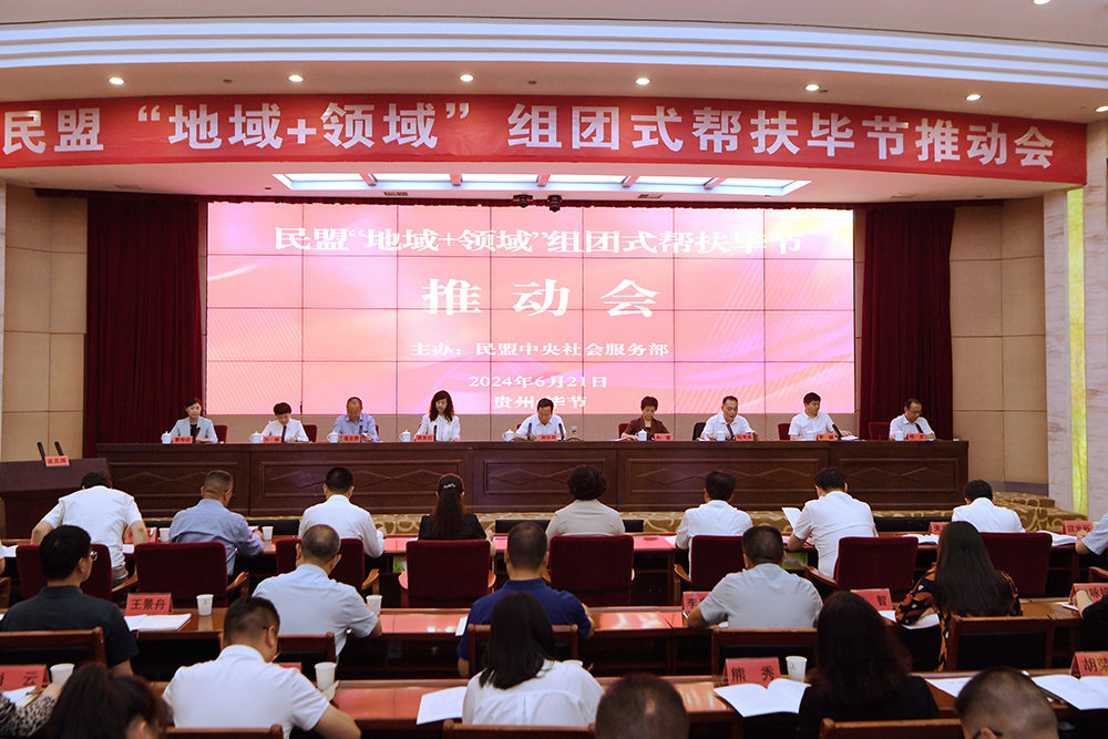 �������롰����+��������ʽ����Ͻ��ƶ����ֳ���Ƭ���������������񲿹�ͼ