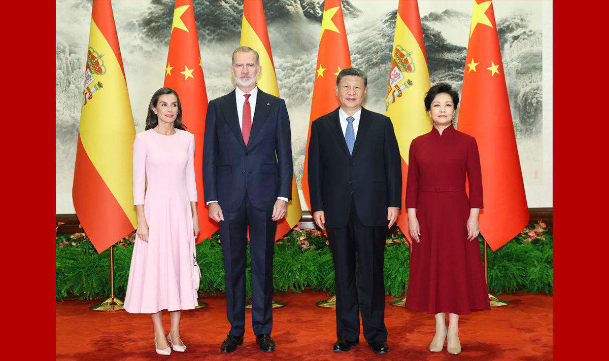 习近平会见西班牙国王费利佩六世