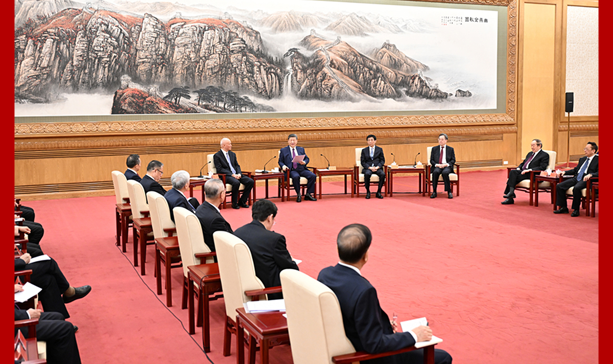 習近平同黨外人士共迎新春