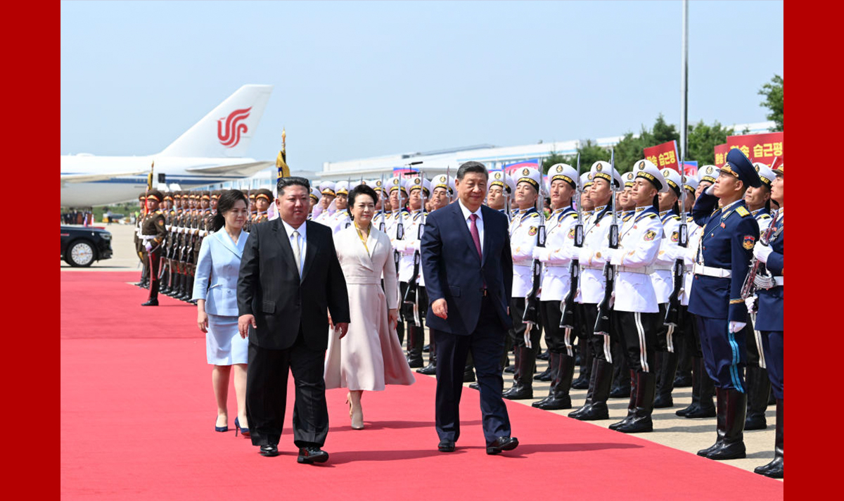 习近平出席金正恩举行的欢送仪式