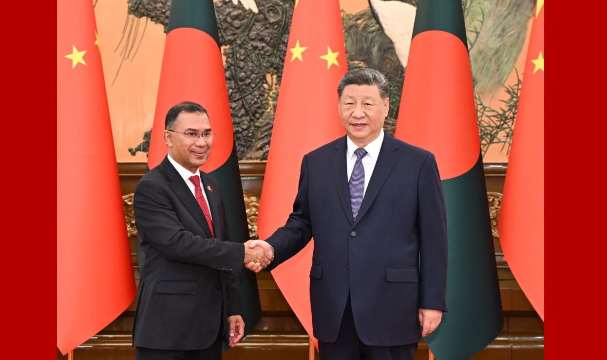 习近平会见孟加拉国总理塔里克