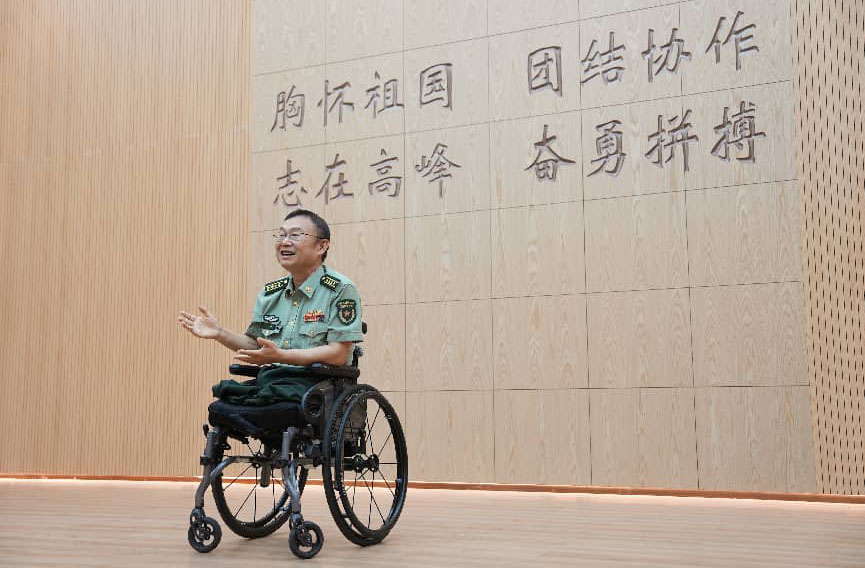 国防科技大学研究员王戟的家风故事