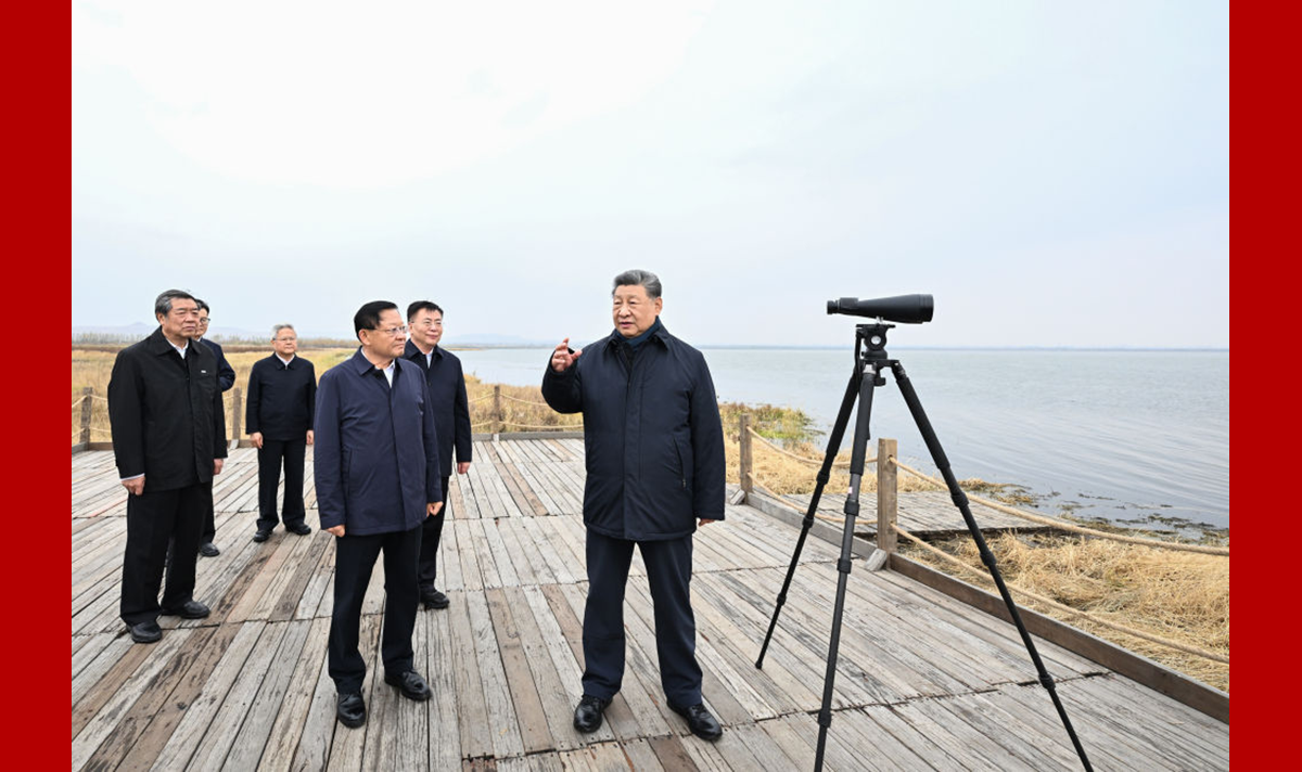习近平在内蒙古乌兰察布考察