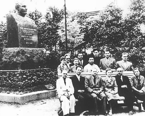 1955격ʿͨĪ˹ǺӰǰ