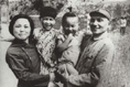 戰爭年代的鄧小平夫婦和孩子們