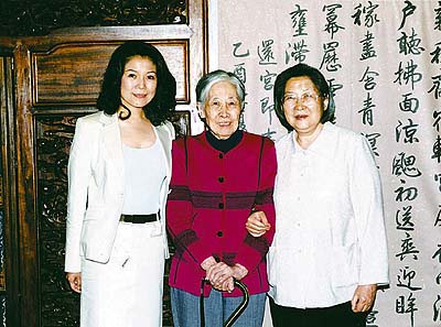 大爱无言--毛泽东外孙女孔东梅悼念不朽女性王